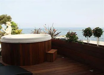 Hotel Vogue 4*